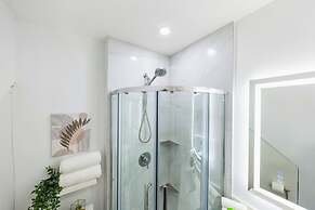 The Mccaul Spacious DT Suite Near Fifa 2026