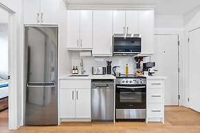 The Mccaul Spacious DT Suite Near Fifa 2026