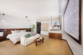Shangri La cuckoo homestay
