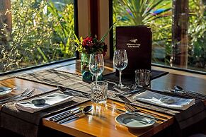 Wilderness Lodge Lake Moeraki