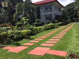 Room-camiguin Lanzones Resort -supreme