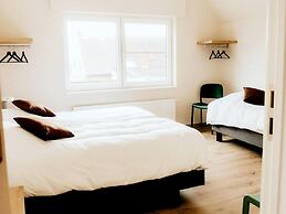 Luxury Holiday Home in Zwevezele