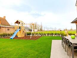 Luxury Holiday Home in Zwevezele