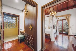 Leva Boutique Hotel