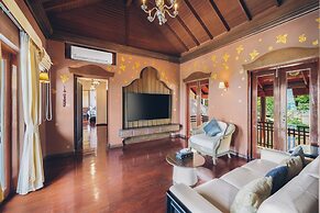 Leva Boutique Hotel