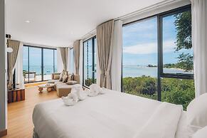 Leva Boutique Hotel