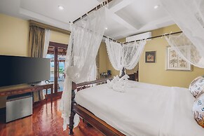 Leva Boutique Hotel