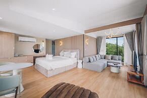 Leva Boutique Hotel