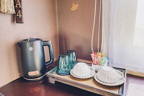 Leva Boutique Hotel