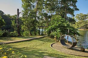 Almost Heaven Lake Resort