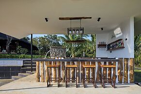 Almost Heaven Lake Resort