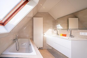 Charming Villa Near the sea and Forest