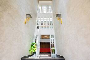 The Passport Hotel