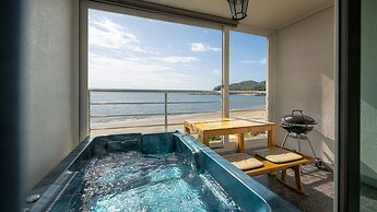 The Seaside Taean