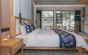 Cozy Boutique Hotel