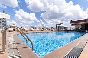 Luxurious Nairobi Apartment With Shared Pool and Modern Amenities