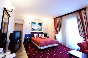 Hotel Imperial Timisoara by JR