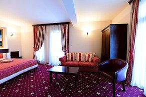 Hotel Imperial Timisoara by JR