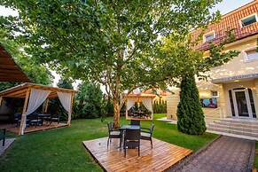 Hotel Imperial Timisoara by JR