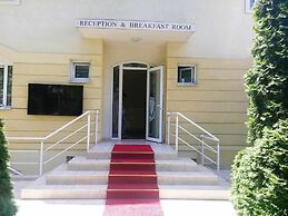 Hotel Imperial Timisoara by JR