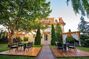 Hotel Imperial Timisoara by JR