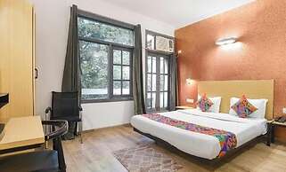 royal saprk inn03