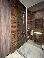 Anthonian Suites