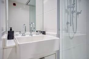 360 The Collection Madalena