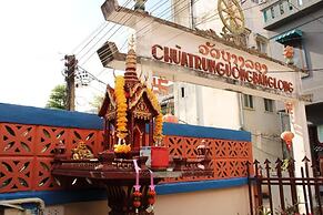 Oasis studio - Great location