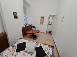 Fantastic Inn Warsaw - Czackiego