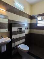 Azay Luxurious Apartment