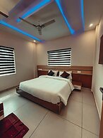 Azay Luxurious Apartment