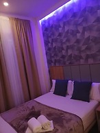Paradise Suites Madrid