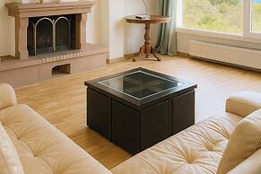 Caecilia Lawrence Bio Sea Villa - Sleeps 12