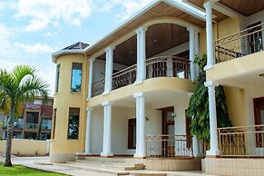 Elegant Villa Apart