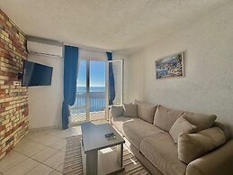 Calma Vista Apartments