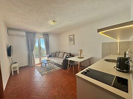 Calma Vista Apartments