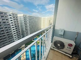 Cheerful Pasay Getaway - Entire Apartment for Rent