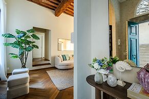 The Tuscan Window in Lucca