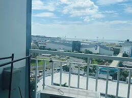 Timeless Pasay City Apartment for Rent