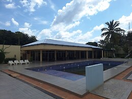 Hôtel Les Frontières Odienné