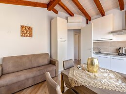 Air-conditioned Penthouse With Terrace and Parking