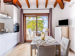 Air-conditioned Penthouse With Terrace and Parking