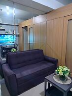 Peaceful Pasay Oasis - Entire Apartment for Rent