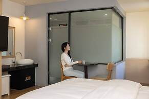 Icheon XYM Hotel