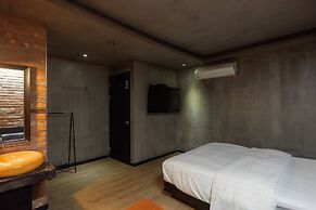 Icheon XYM Hotel