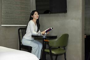 Icheon XYM Hotel