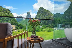 Yangshuo 1Q84 Tree Hotel