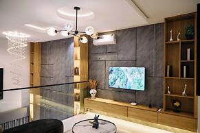 Mo's Place by Zuno Homes