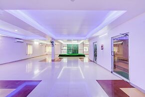 Fabhotel Pushpa Grand